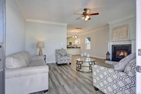 19 W Chamberlin Ave, Hampton, VA 23663 photo 3