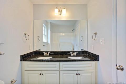 19 W Chamberlin Ave, Hampton, VA 23663 photo 29