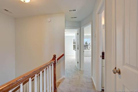 19 W Chamberlin Ave, Hampton, VA 23663 photo 18