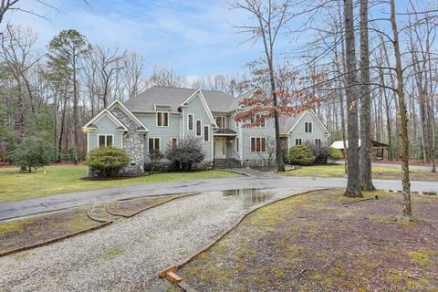 120 Lynette Dr, Williamsburg, VA 23188 photo 2