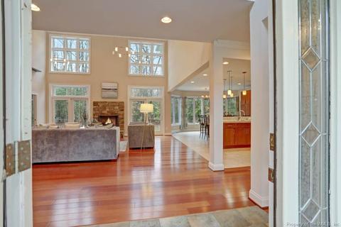 120 Lynette Dr, Williamsburg, VA 23188 photo 5
