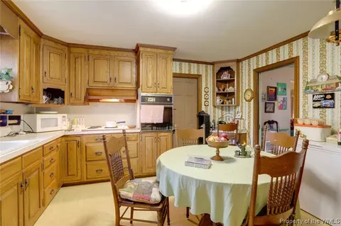 4102 Chippendale Ct, Hampton, VA 23666 photo 5