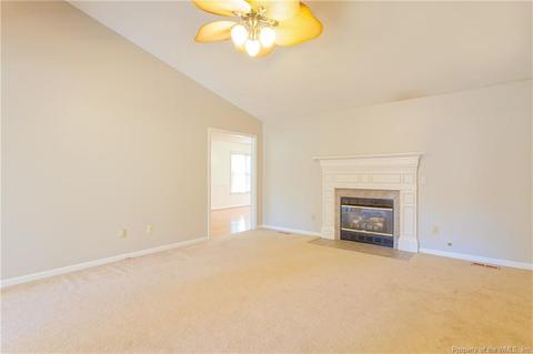 106 Patrick Henry Dr, Williamsburg, VA 23185 photo 12