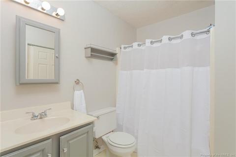 106 Patrick Henry Dr, Williamsburg, VA 23185 photo 22
