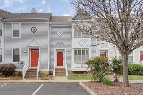 13 Palmerston Dr, Hampton, VA 23669 photo 1