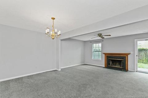 33 Riverchase Dr, Hampton, VA 23669 photo 8