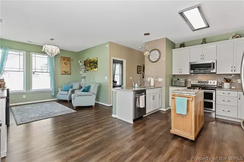6178 Roland Smith Dr, Gloucester, VA 23061 photo 13