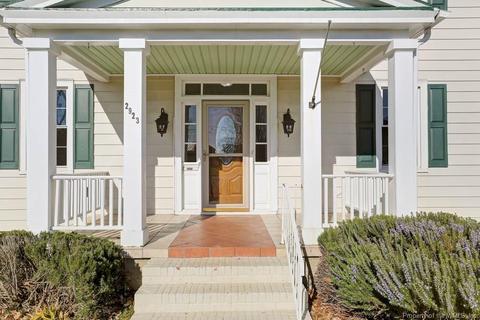 2923 Chesapeake Ave, Hampton, VA 23661 photo 3