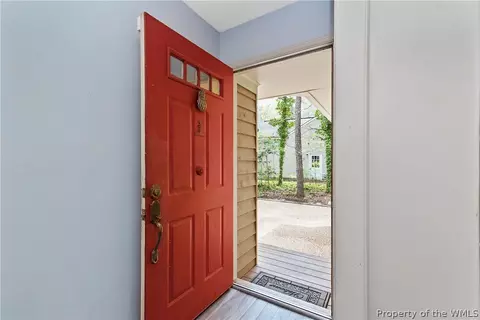 110 Patrick Henry Dr, Williamsburg, VA 23185 photo 4