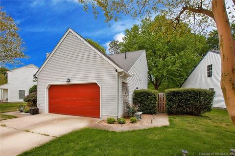 205 Dunn Cir, Hampton, VA 23666 photo 3