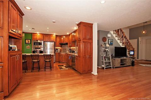 205 Dunn Cir, Hampton, VA 23666 photo 18