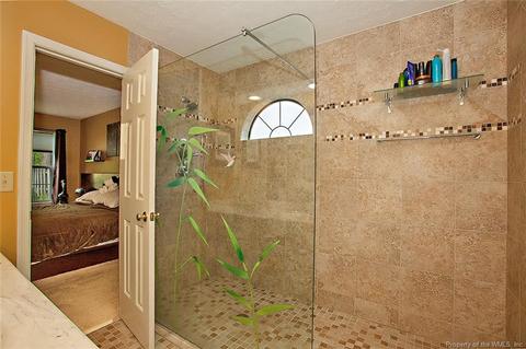 205 Dunn Cir, Hampton, VA 23666 photo 25