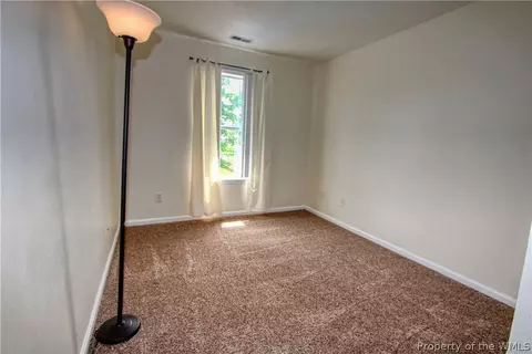 49 Terri Sue Ct, Hampton, VA 23666 photo 8