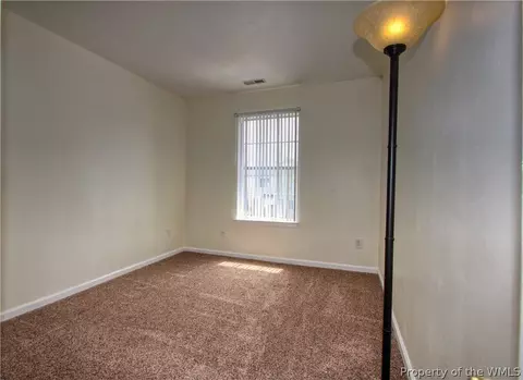 49 Terri Sue Ct, Hampton, VA 23666 photo 10