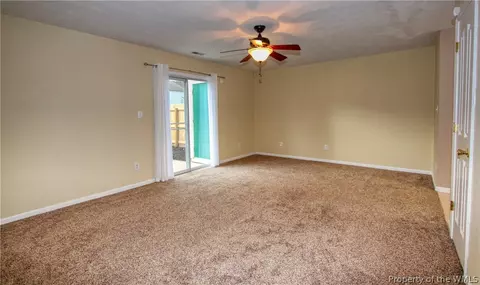 49 Terri Sue Ct, Hampton, VA 23666 photo 7
