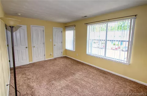 49 Terri Sue Ct, Hampton, VA 23666 photo 12