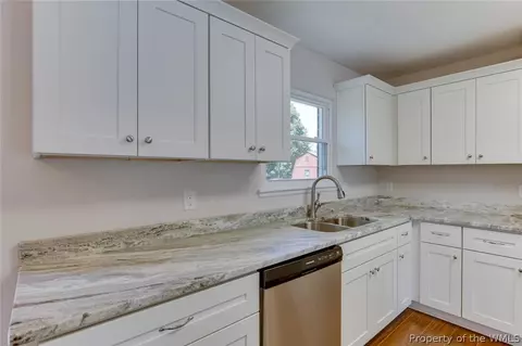 4002 W Weaver Rd, Hampton, VA 23666 photo 19