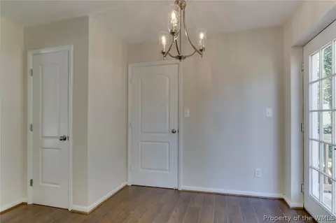 4002 W Weaver Rd, Hampton, VA 23666 photo 12