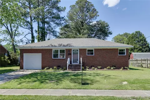4002 W Weaver Rd, Hampton, VA 23666 photo 2