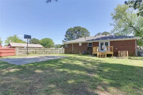 4002 W Weaver Rd, Hampton, VA 23666 photo 29