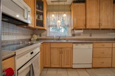 339 Brout Dr, Hampton, VA 23666 photo 7