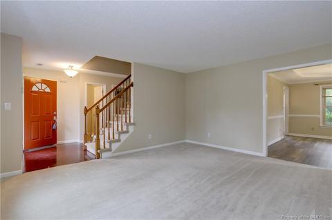 13 Tabatha Cir, Hampton, VA 23666 photo 5
