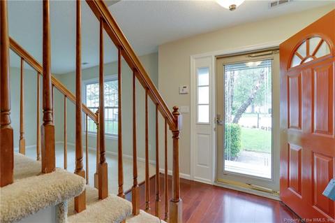 13 Tabatha Cir, Hampton, VA 23666 photo 3