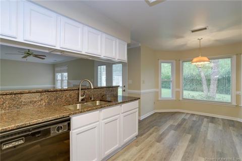13 Tabatha Cir, Hampton, VA 23666 photo 16