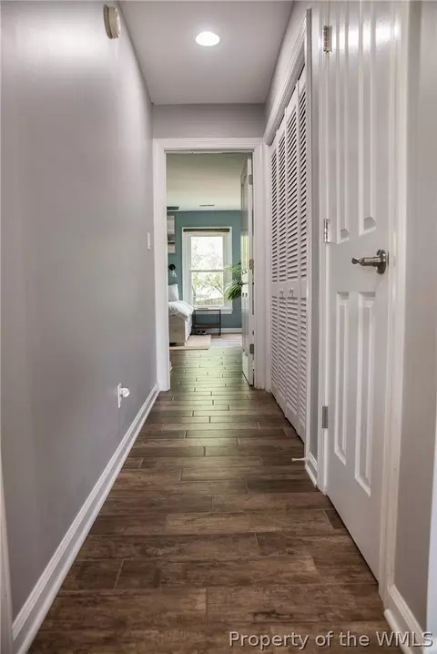 15 Pine Lake Ct, Hampton, VA 23669 photo 8