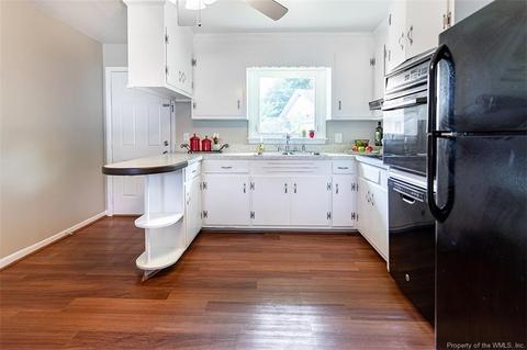 210 Roberta Dr, Hampton, VA 23666 photo 10