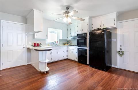 210 Roberta Dr, Hampton, VA 23666 photo 7