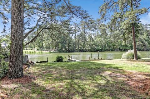 8301 Circle Dr, Gloucester, VA 23072 photo 12