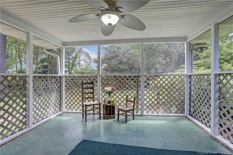 8301 Circle Dr, Gloucester, VA 23072 photo 7