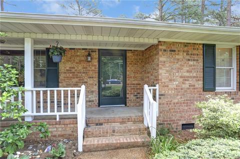 8301 Circle Dr, Gloucester, VA 23072 photo 11