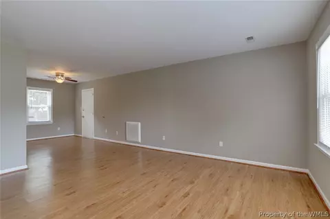 2 Ashmont, Hampton, VA 23666 photo 5