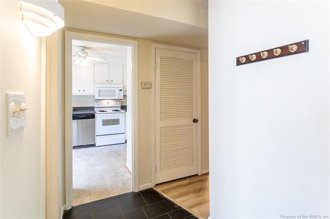 27 Spring E, Williamsburg, VA 23188 photo 6