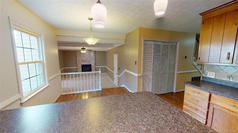200 Woodburn Dr, Hampton, VA 23664 photo 15