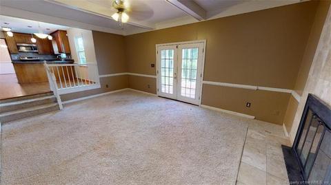 200 Woodburn Dr, Hampton, VA 23664 photo 26