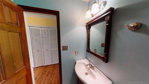 200 Woodburn Dr, Hampton, VA 23664 photo 21
