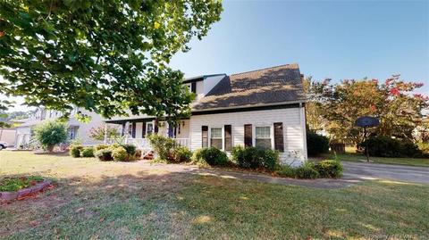 200 Woodburn Dr, Hampton, VA 23664 photo 4