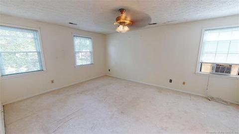 200 Woodburn Dr, Hampton, VA 23664 photo 41
