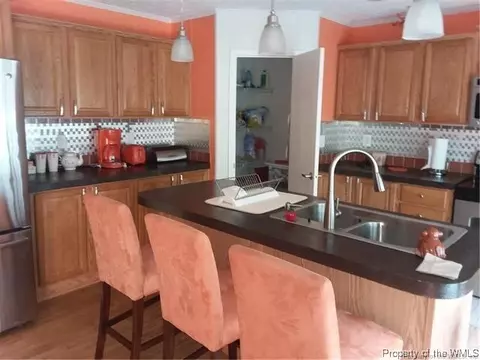 226 Syringa Rd, Topping, VA 23169 photo 10