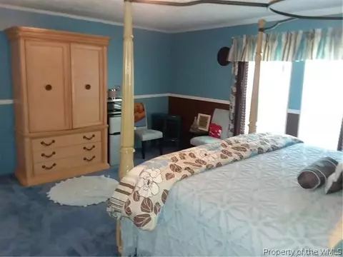 226 Syringa Rd, Topping, VA 23169 photo 18