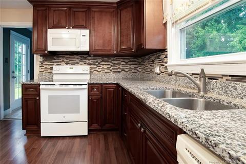 347 Whealton Rd, Hampton, VA 23666 photo 5