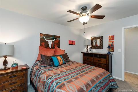 8 Honeysuckle Hl, Hampton, VA 23669 photo 19