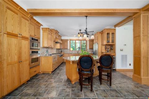 107 Creekview Ln, Hampton, VA 23669 photo 13
