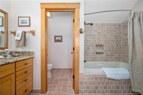107 Creekview Ln, Hampton, VA 23669 photo 27