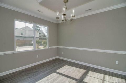 476 Cedar Dr, Hampton, VA 23669 photo 5