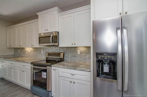 476 Cedar Dr, Hampton, VA 23669 photo 8