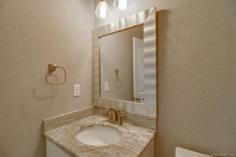 476 Cedar Dr, Hampton, VA 23669 photo 13